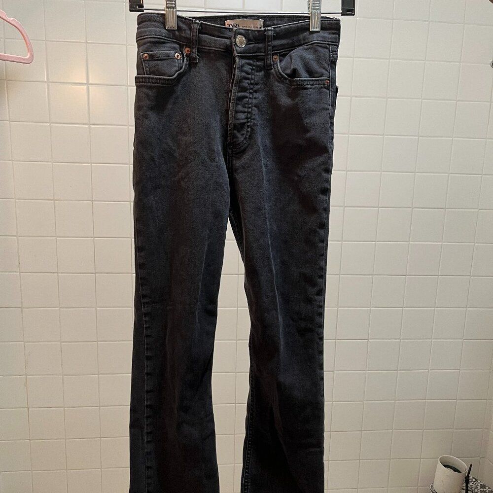 Zara Black Button Fly Denim Jeans w. Distressed Cuff Size 2